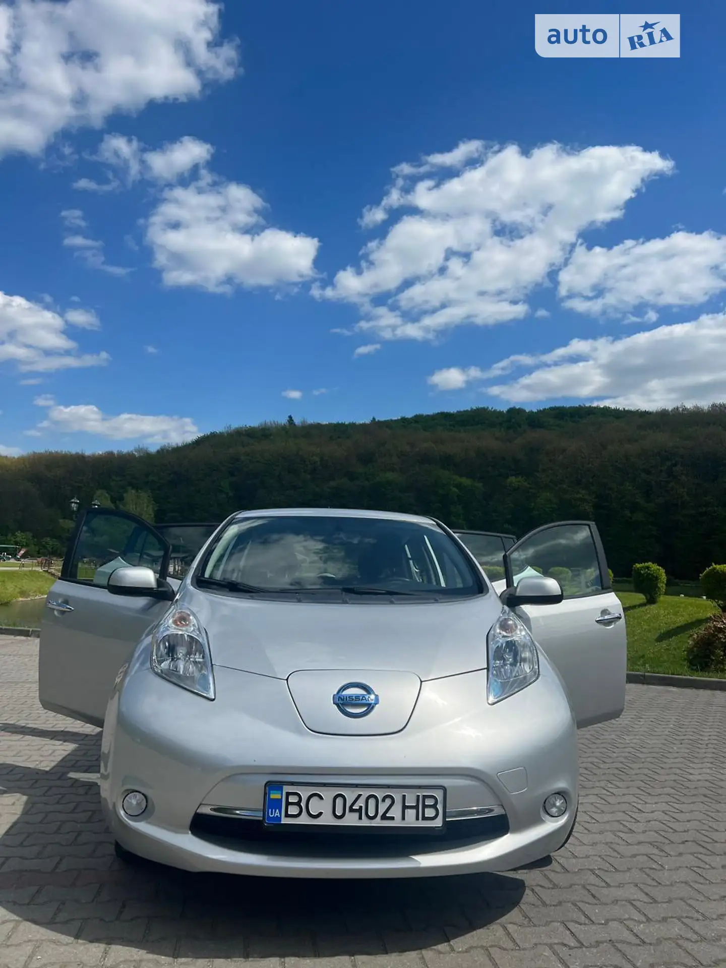 2015 Nissan Leaf - мініатюра 2