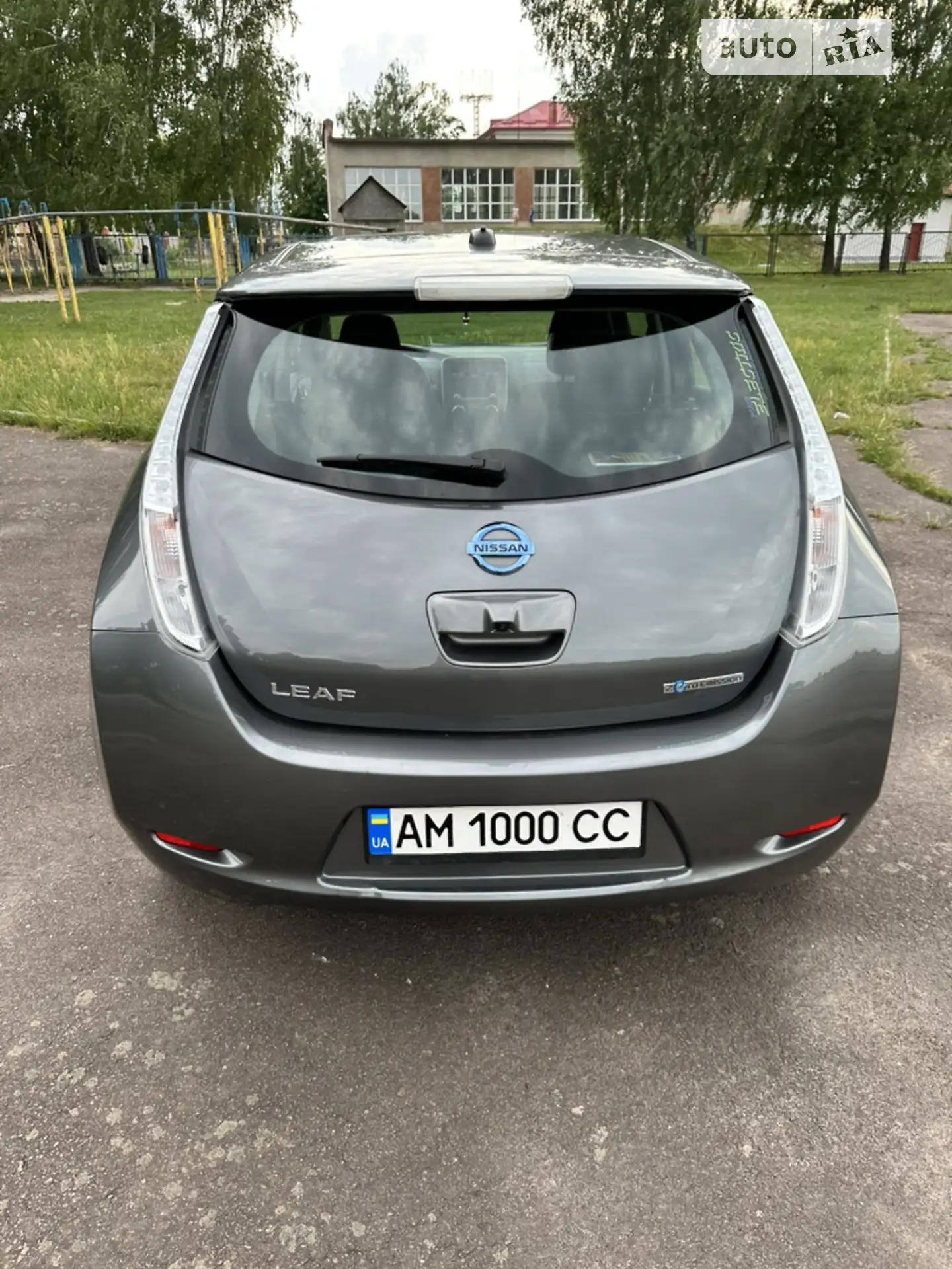 2017 Nissan Leaf - мініатюра 2