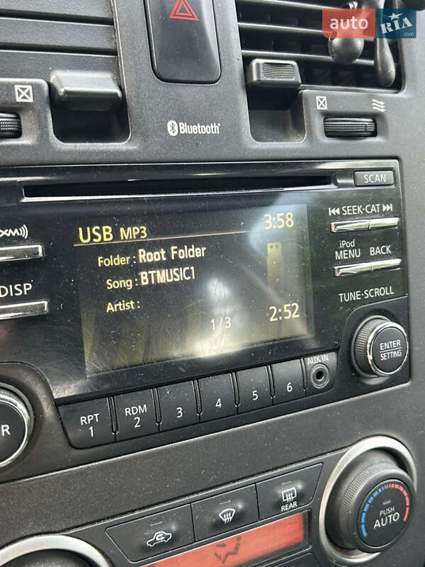 Хэтчбек Nissan Leaf 2015 в Ровно фото 6 Хэтчбек Nissan Leaf 2015 в Ровно