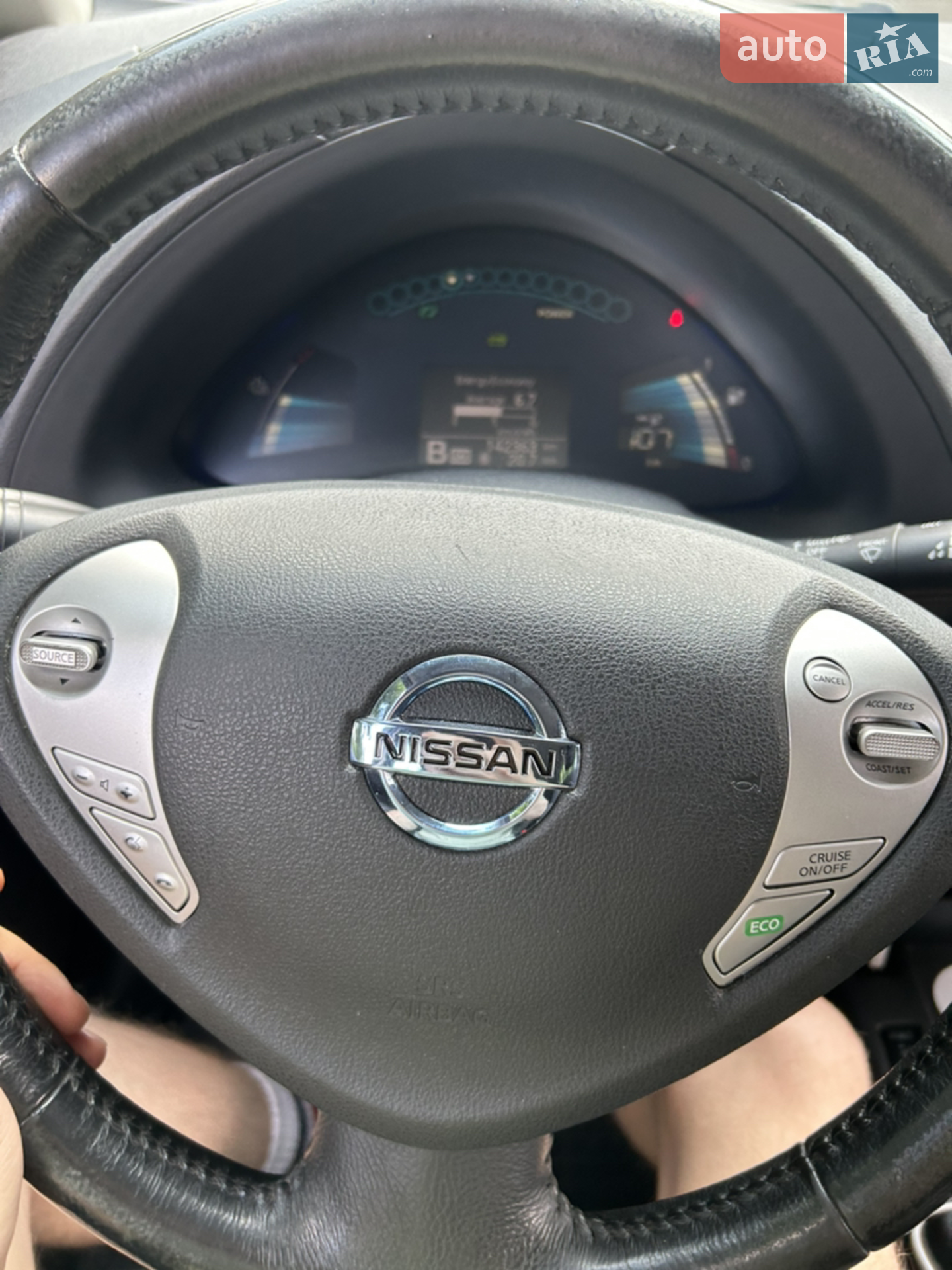 2015 Nissan Leaf - мініатюра 11