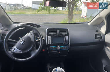 Хэтчбек Nissan Leaf 2016 в Софиевской Борщаговке