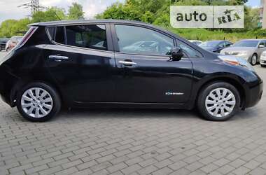 Хэтчбек Nissan Leaf 2014 в 
