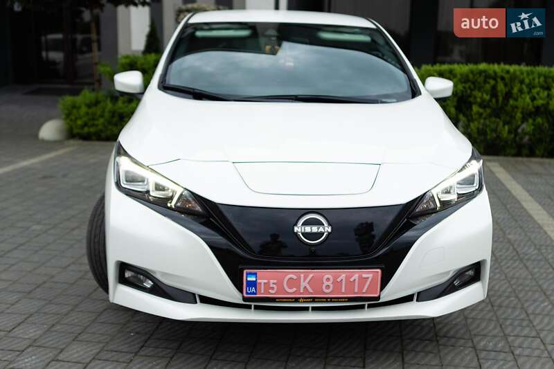 Хэтчбек Nissan Leaf 2020 в Стрые