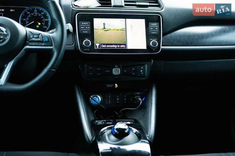 Хэтчбек Nissan Leaf 2020 в Стрые