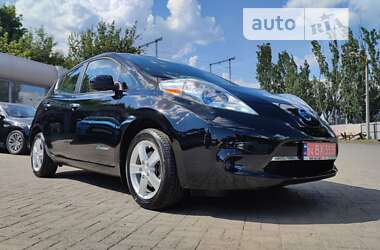 Хэтчбек Nissan Leaf 2013 в Днепре