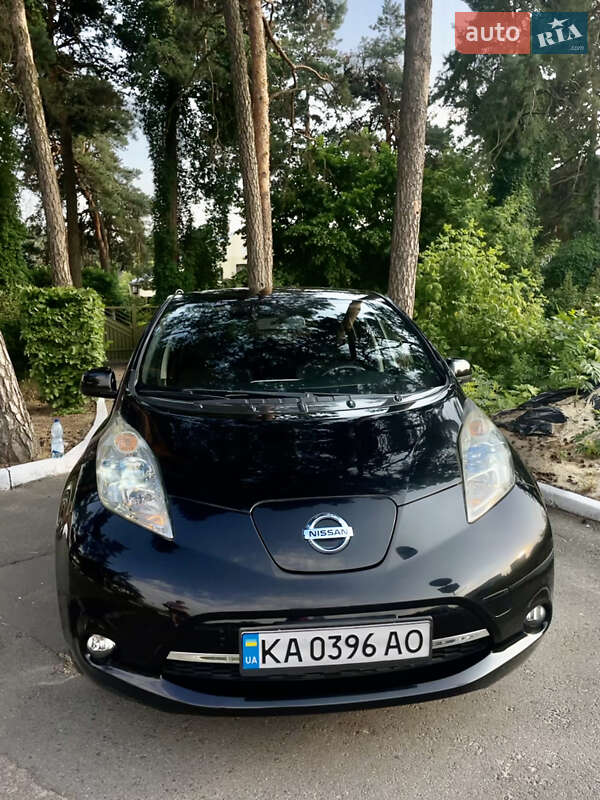 Хэтчбек Nissan Leaf 2015 в Житомире фото 9 Хэтчбек Nissan Leaf 2015 в Житомире