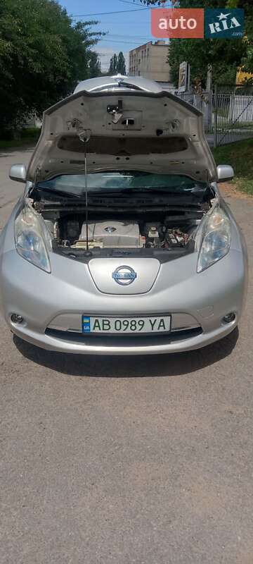 Хэтчбек Nissan Leaf 2013 в Виннице фото 2 Хэтчбек Nissan Leaf 2013 в Виннице