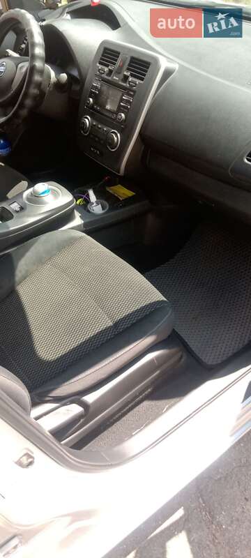 Хэтчбек Nissan Leaf 2013 в Виннице фото 19 Хэтчбек Nissan Leaf 2013 в Виннице