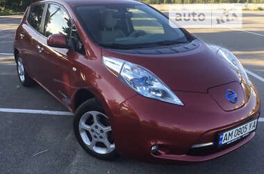 Хэтчбек Nissan Leaf 2013 в Киеве