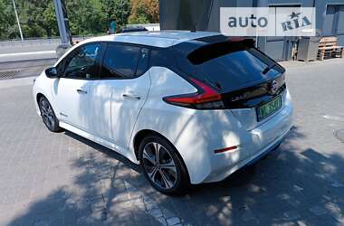 Хэтчбек Nissan Leaf 2019 в Днепре