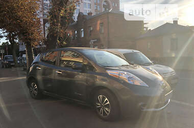 Хэтчбек Nissan Leaf 2013 в Хмельницком