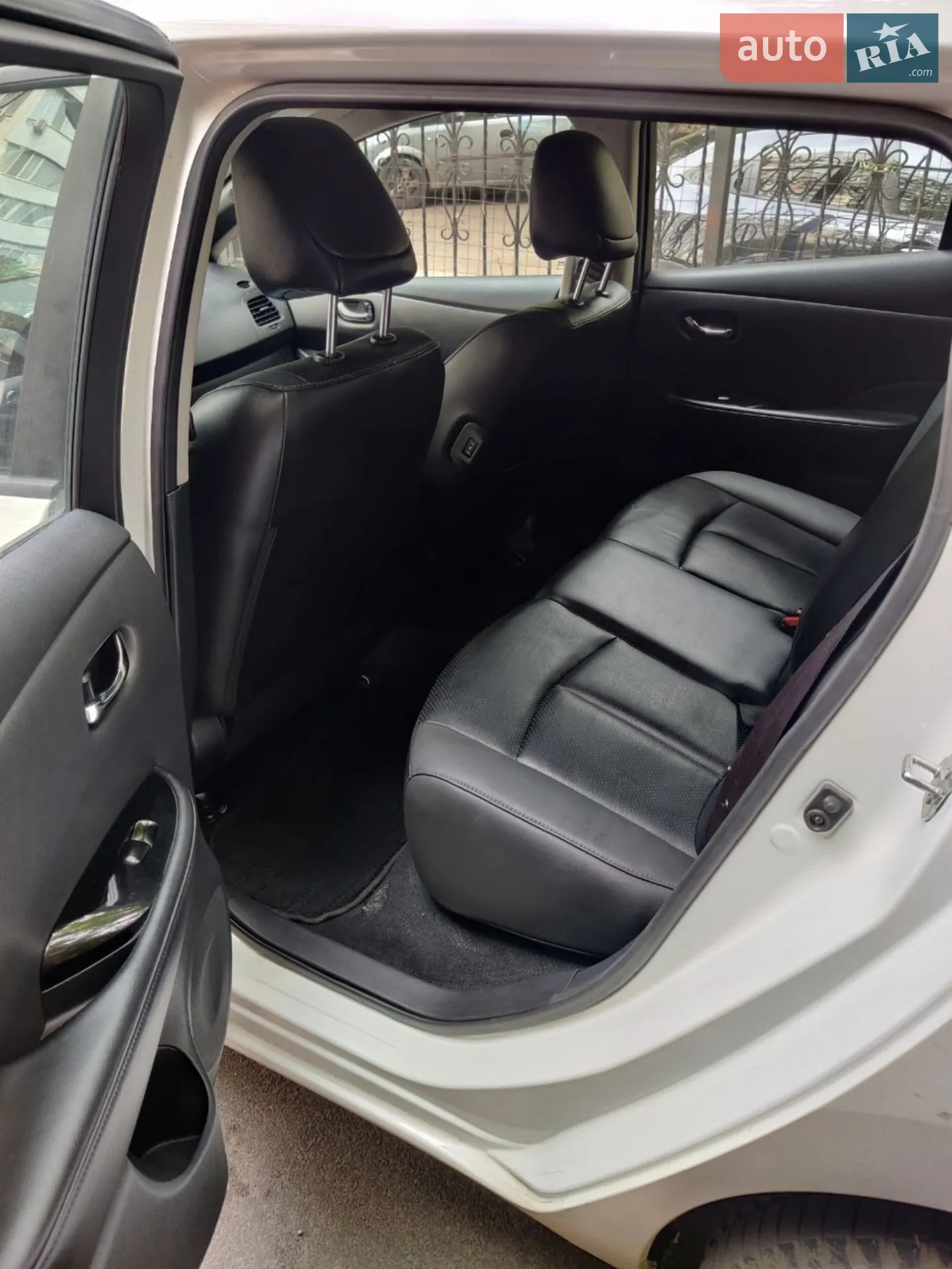 2013 Nissan Leaf - мініатюра 9