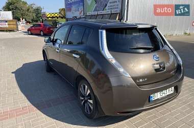 Хэтчбек Nissan Leaf 2016 в Полтаве