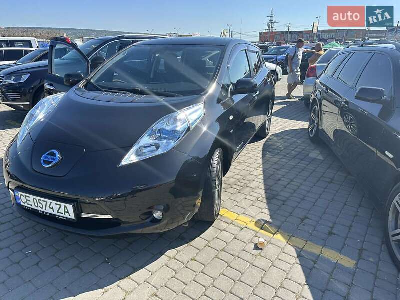 Хэтчбек Nissan Leaf 2015 в Кицмани