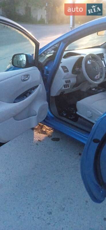 Хетчбек Nissan Leaf 2012 в Бориславі фото 4 Хетчбек Nissan Leaf 2012 в Бориславі