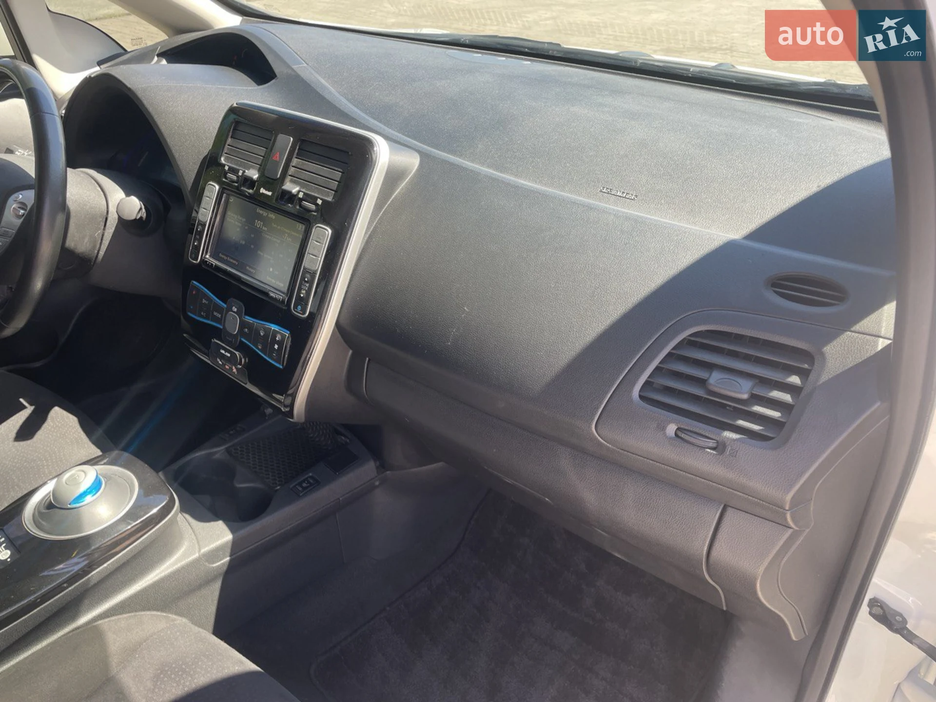 2015 Nissan Leaf - мініатюра 19