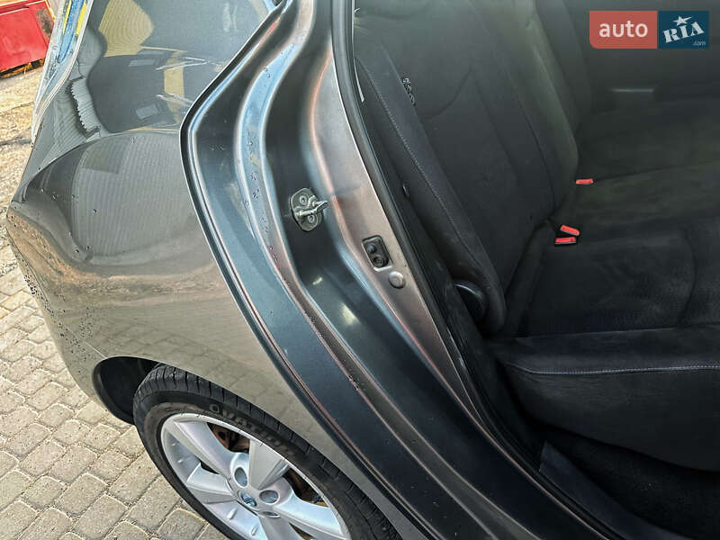 Хетчбек Nissan Leaf 2013 в Харкові фото 20 Хетчбек Nissan Leaf 2013 в Харкові