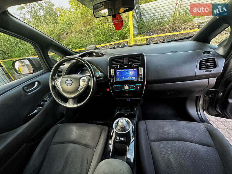 Хетчбек Nissan Leaf 2013 в Харкові фото 26 Хетчбек Nissan Leaf 2013 в Харкові