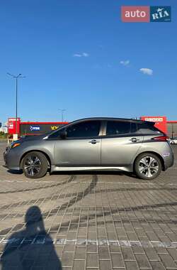 Хетчбек Nissan Leaf 2018 в Вінниці