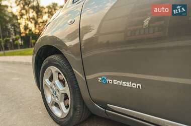 Хэтчбек Nissan Leaf 2014 в Тернополе