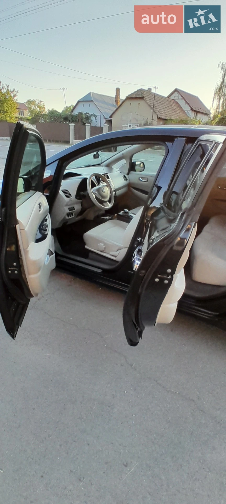2012 Nissan Leaf - мініатюра 21