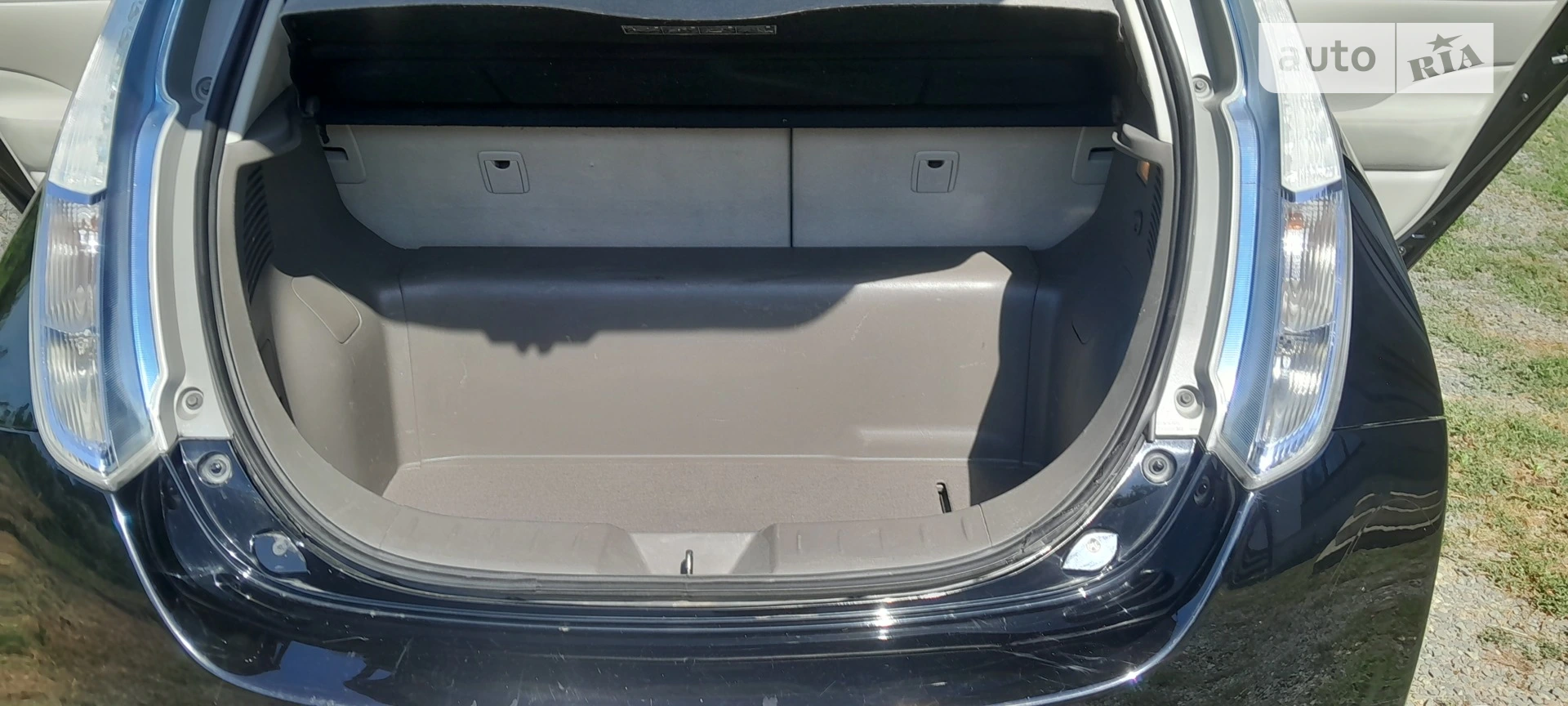 2012 Nissan Leaf - мініатюра 24