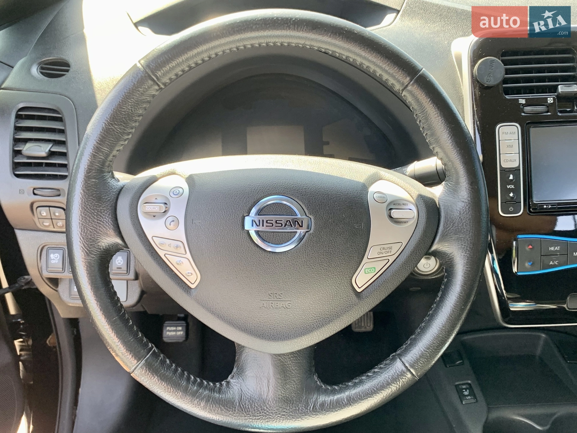 2013 Nissan Leaf - мініатюра 15