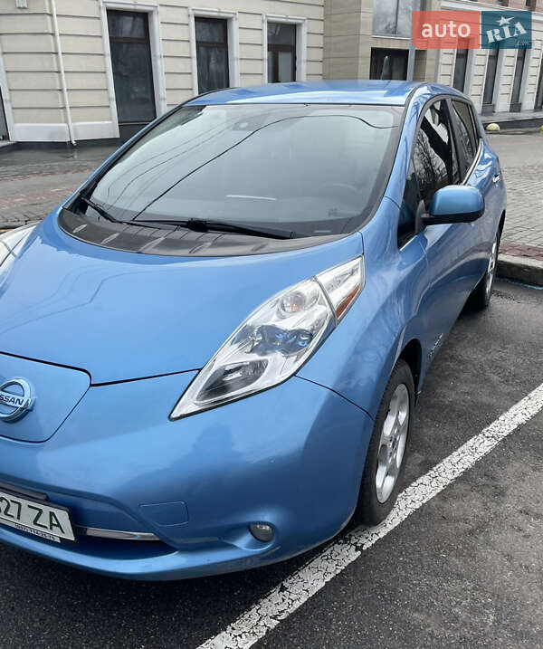 Хетчбек Nissan Leaf 2014 в Харкові