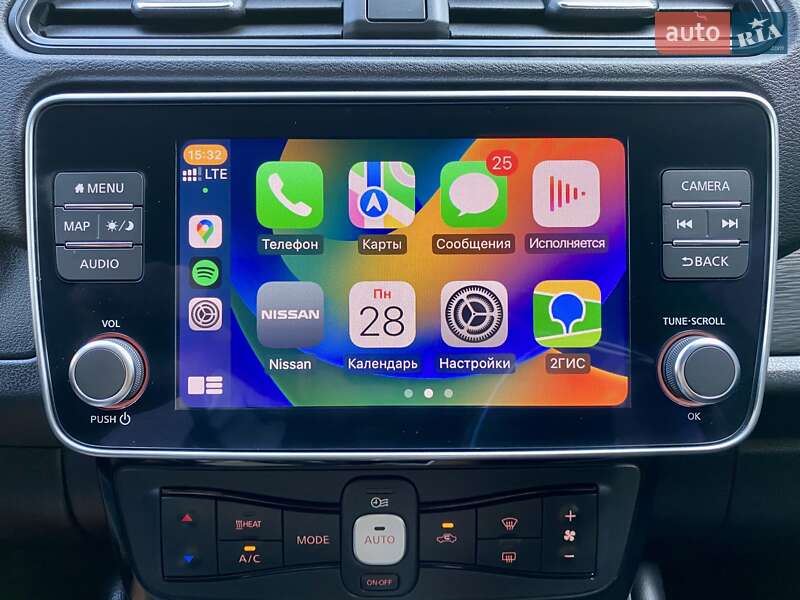 Хэтчбек Nissan Leaf 2019 в Черноморске