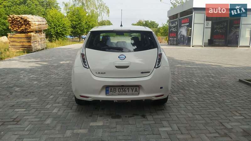 Хетчбек Nissan Leaf 2016 в Вінниці