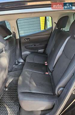 Хэтчбек Nissan Leaf 2014 в 