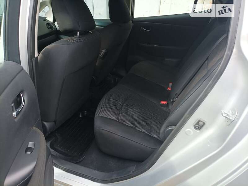 Хэтчбек Nissan Leaf 2014 в Харькове