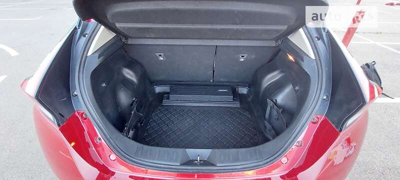 Хетчбек Nissan Leaf 2018 в Києві