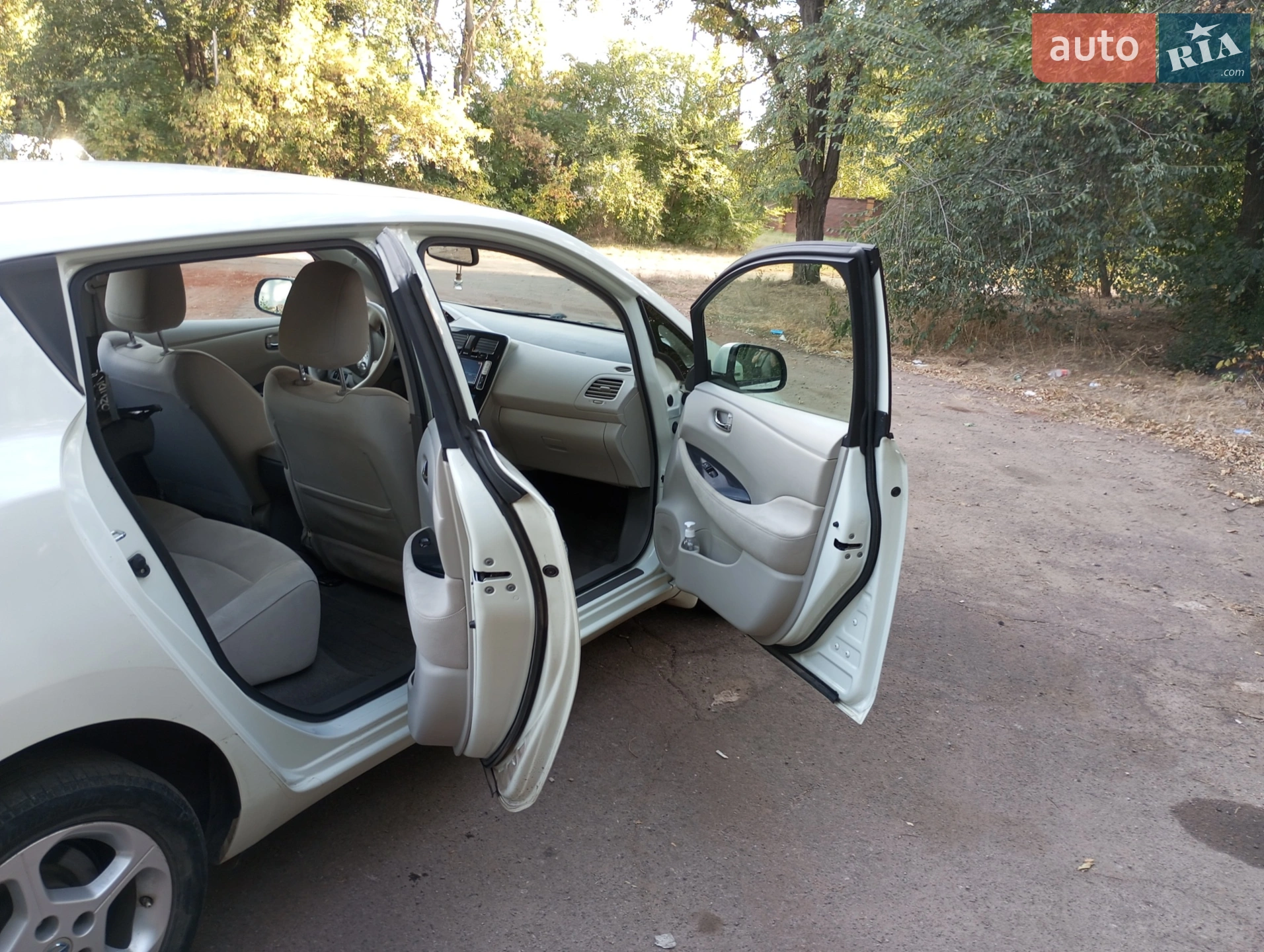 2012 Nissan Leaf - мініатюра 4