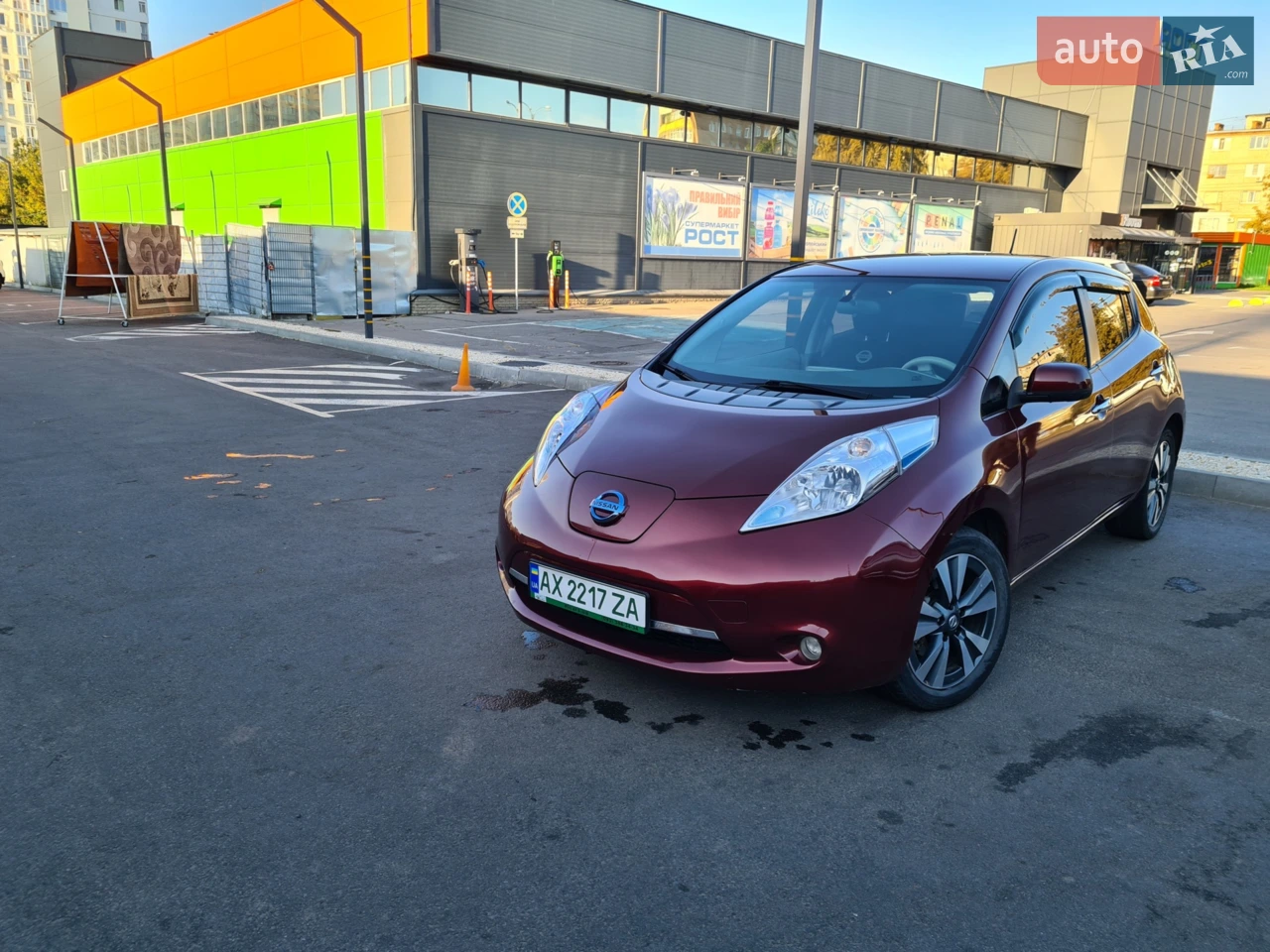 2018 Nissan Leaf - мініатюра 11