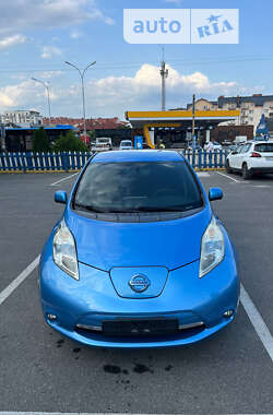 Хетчбек Nissan Leaf 2013 в Мукачевому