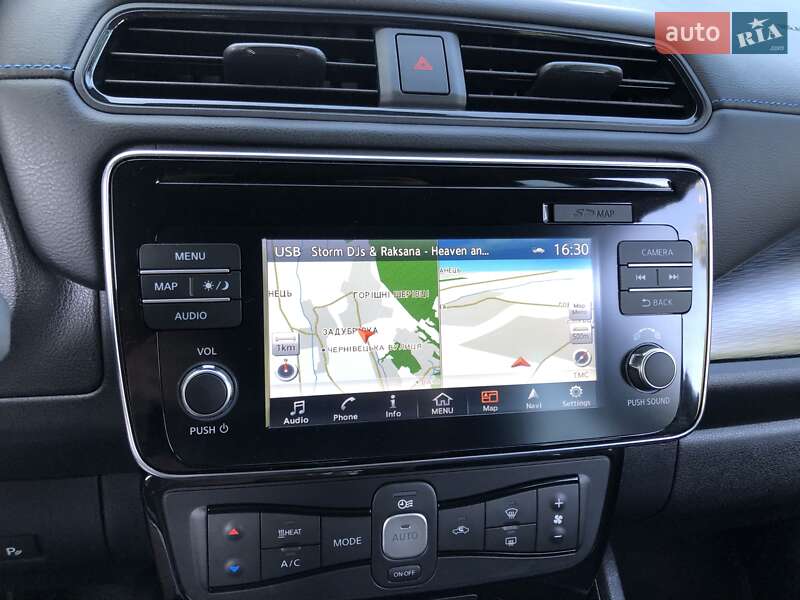 Хэтчбек Nissan Leaf 2018 в Черновцах