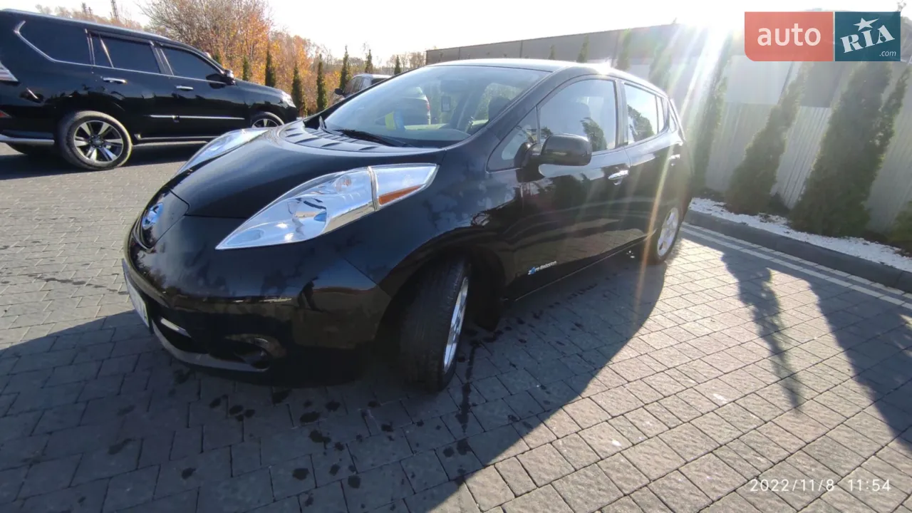 2015 Nissan Leaf - мініатюра 18