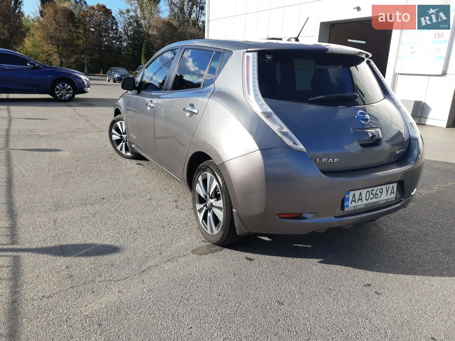 2017 Nissan Leaf - мініатюра 12