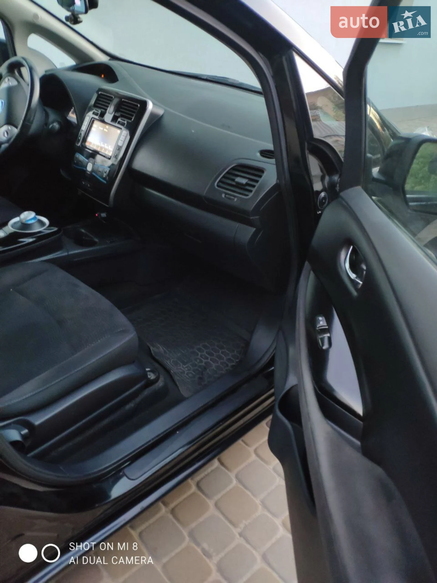 2016 Nissan Leaf - мініатюра 14