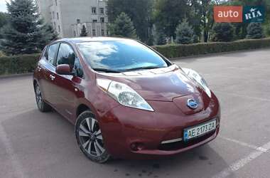 Хетчбек Nissan Leaf 2017 в Кам'янському