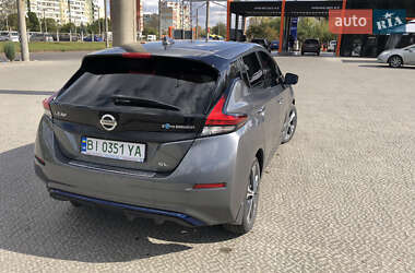 Хэтчбек Nissan Leaf 2018 в Полтаве