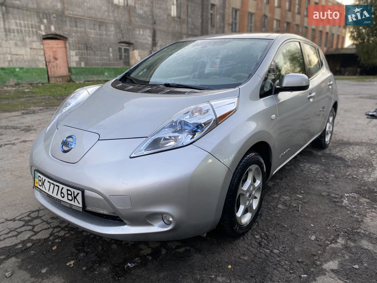 2011 Nissan Leaf - мініатюра 15