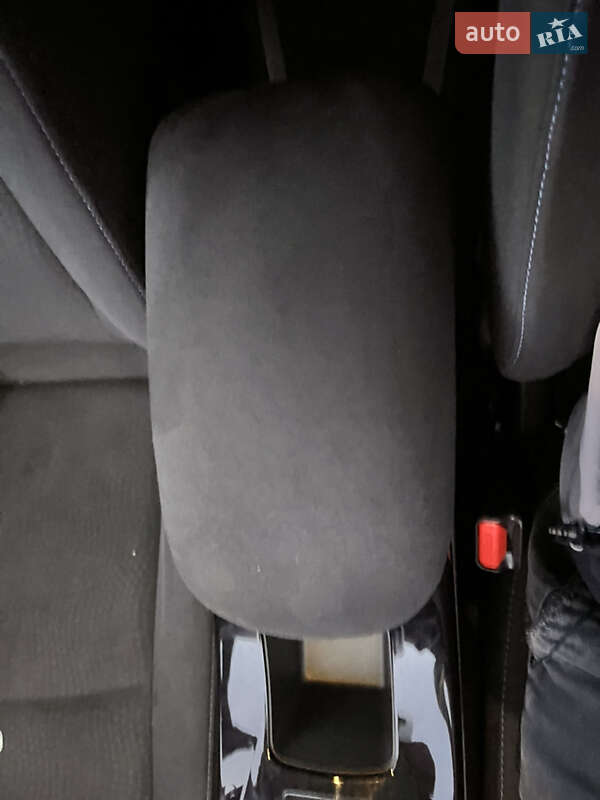 Хетчбек Nissan Leaf 2016 в Костопілі