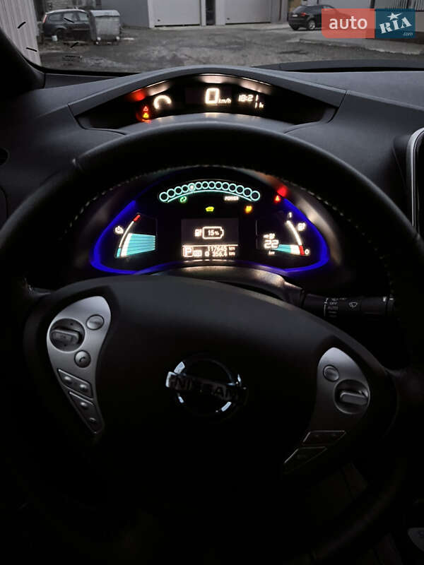 Хетчбек Nissan Leaf 2016 в Костопілі
