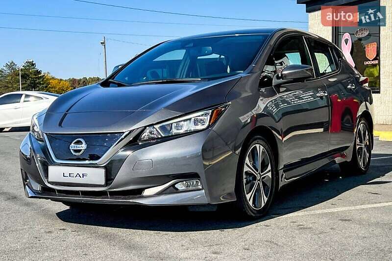 Nissan Leaf 2021