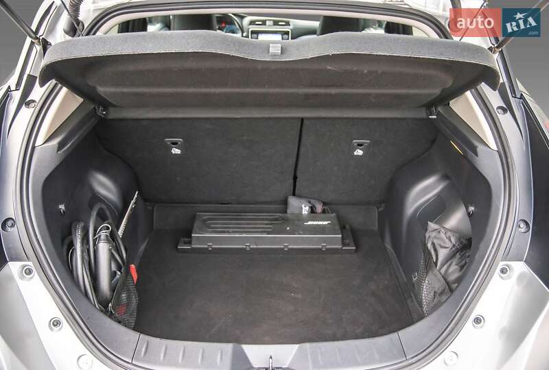 Хетчбек Nissan Leaf 2018 в Києві