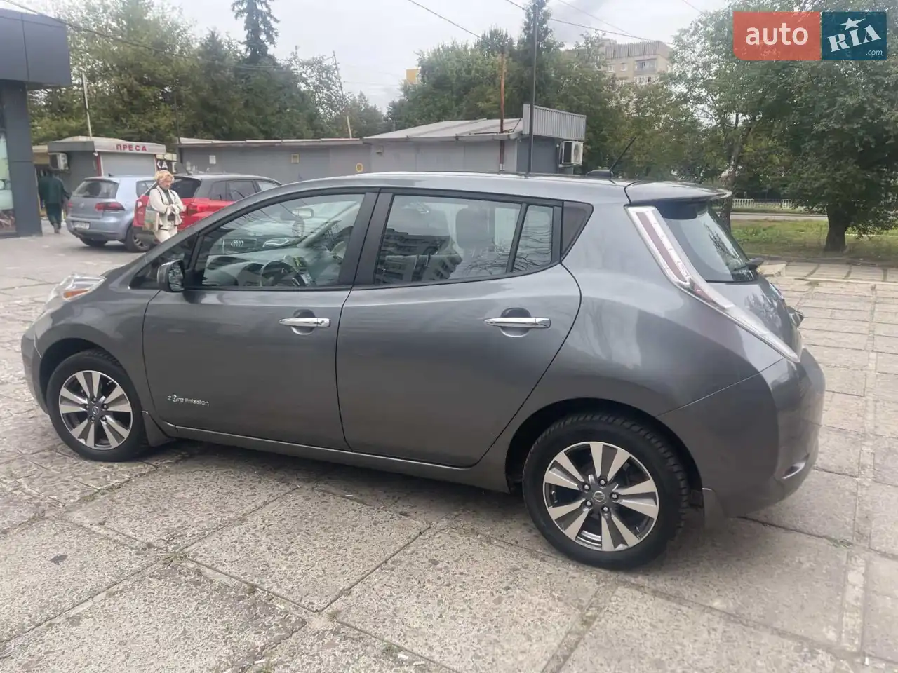 2013 Nissan Leaf - мініатюра 20