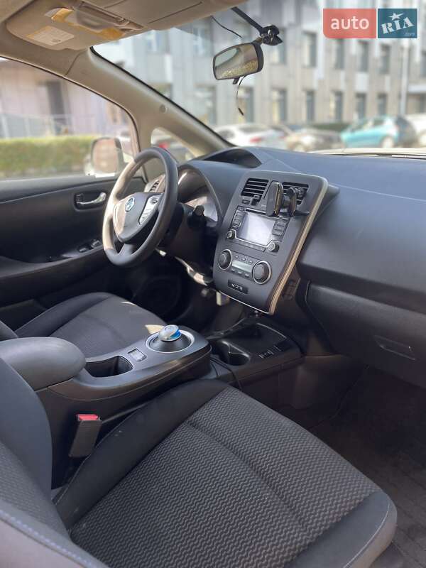 Хетчбек Nissan Leaf 2016 в Одесі