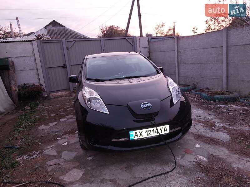 Nissan Leaf 2014